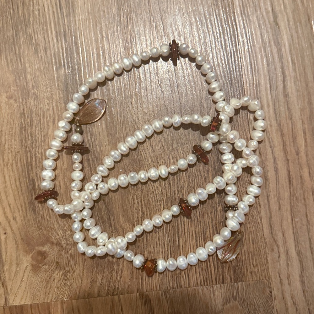 Faux, pearl wraparound necklace excellent condition never worn - Picture 6 of 12